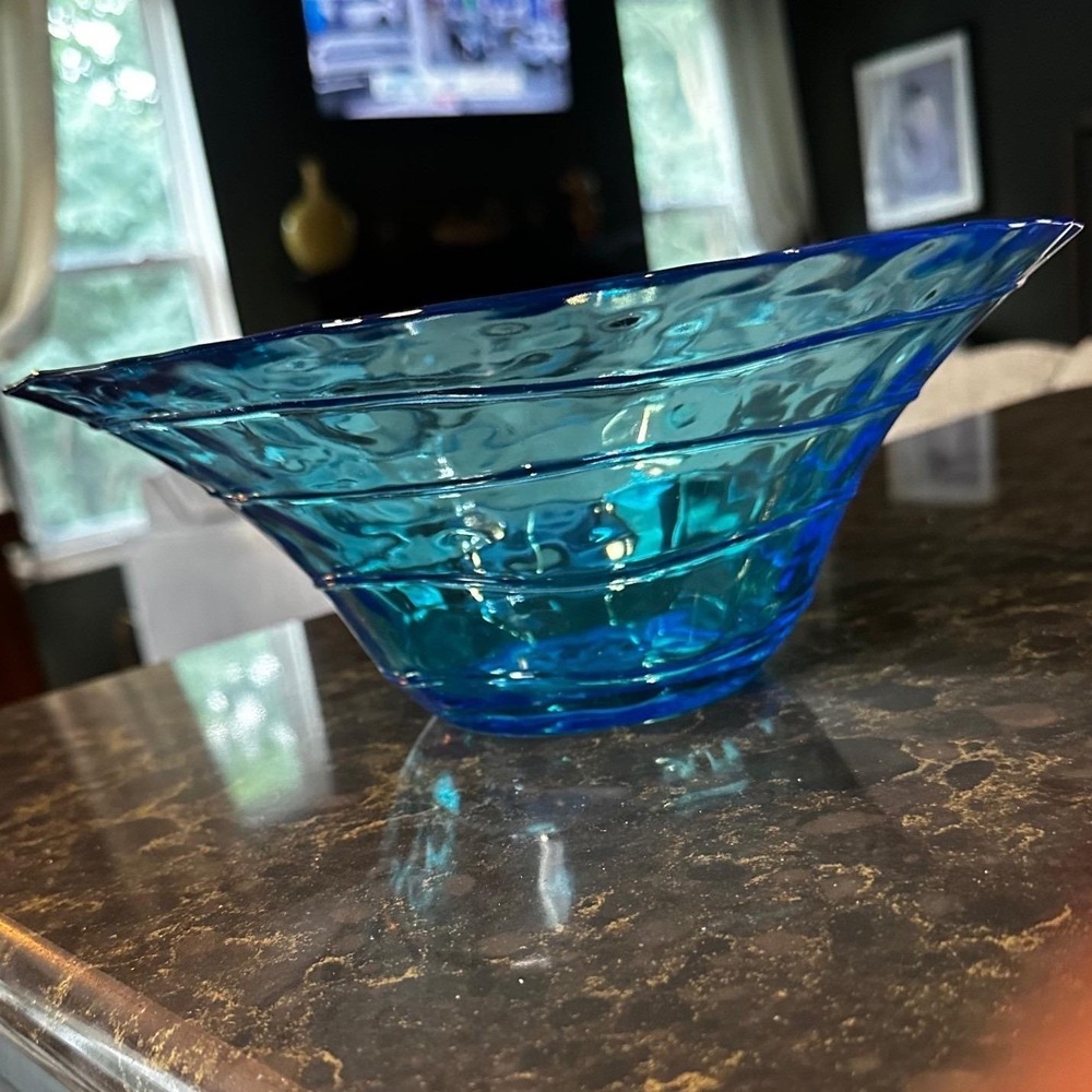 Turquoise Blue Glass Decorative Bowl Wavy Rim Textured Centerpiece 11.5 Inch